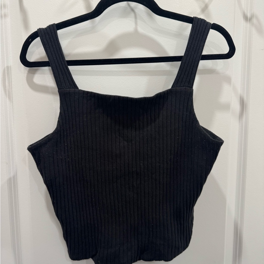 SO Black Ribbed Crop Top